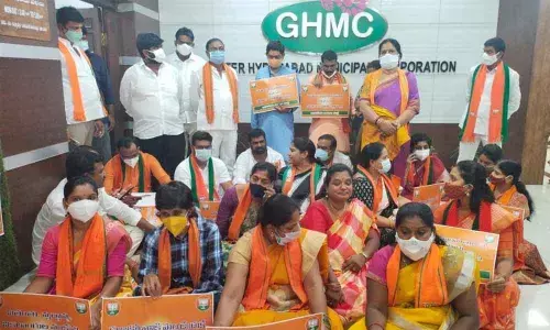 BJP corporators stage dharna