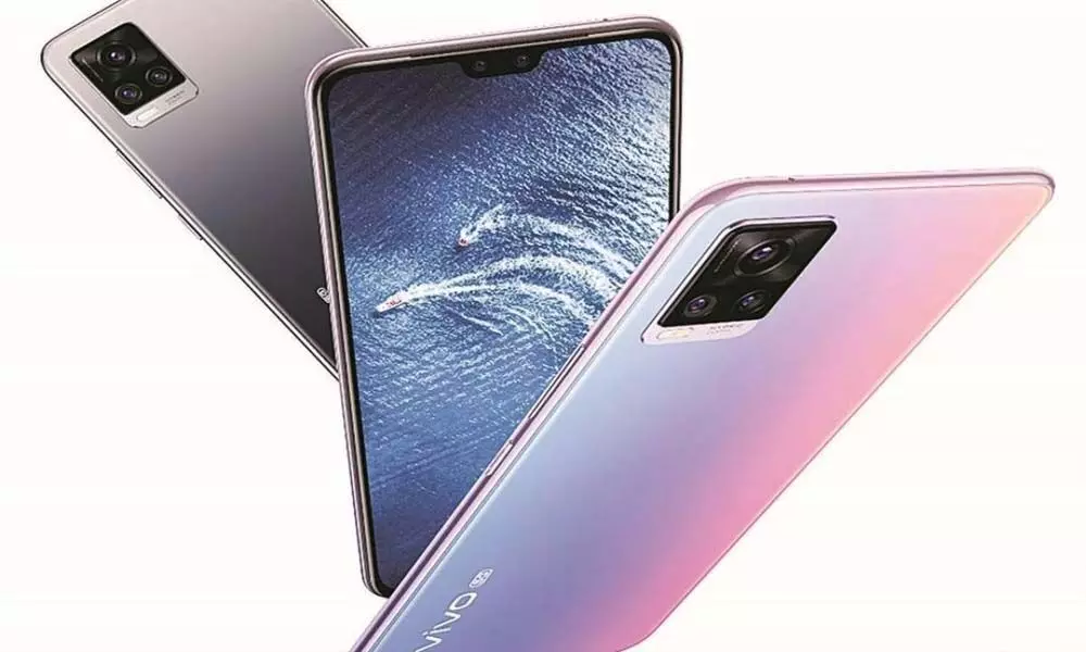 Vivo delivers 1 lakh phones at homes in India in a month