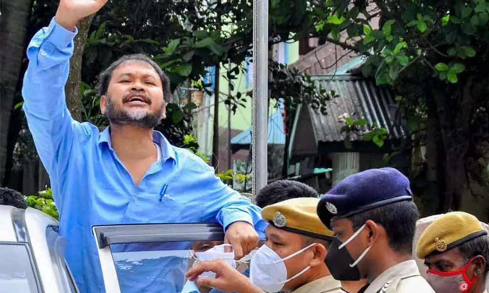 MLA from Sibsagar and RTI activist, Akhil Gogoi being brought to the special National Investigation Agency (NIA) court in Guwahati on Thursday