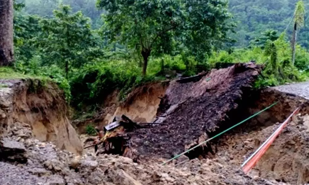 20 missing in landslide in central Japan