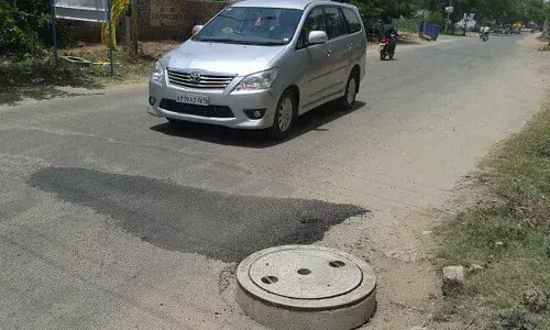 Uneven manholes