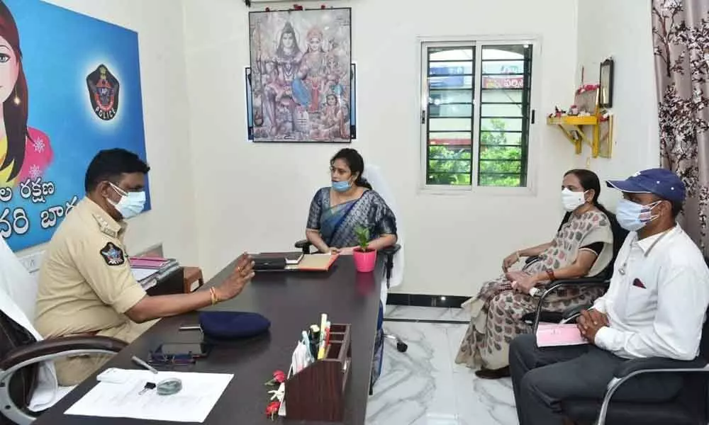 SWC MemberK Jayasri Reddy visiting Disha One Stop Centre in Kakinada on Monday