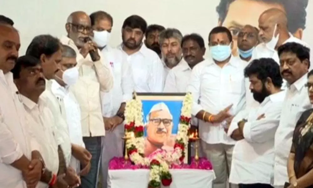 YSRCP leaders pay tributes to Jagjivan Ram death anniversary at party central office