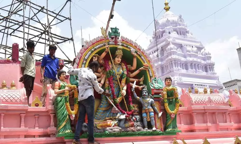 Simhavahini Mahankali temple getting decked up for the Bonalu festivities at Lal Dharwaza in Hyderabad on Tuesday.   Photo: Adula Krishna