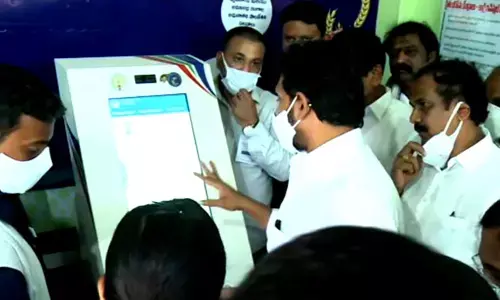 YS Jagan inaugurates Ruthu Bharosa Kendra at Udegolam in Anantapur