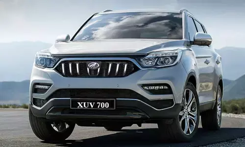 2021 Mahindra XUV700