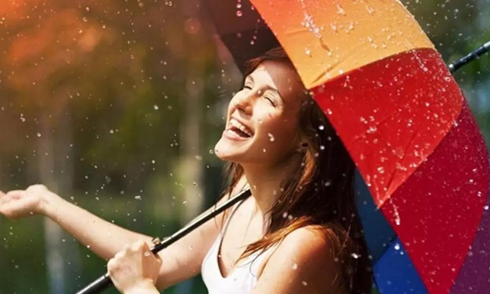 Deal with monsoon skincare woes