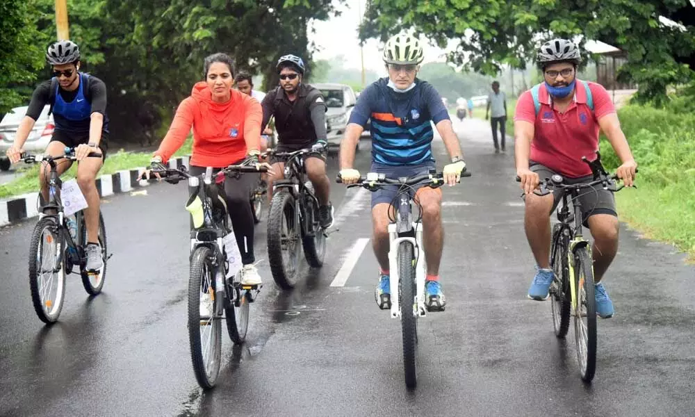 CP Tarun Joshi pedals to promote cycling