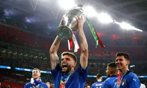Donnarumma the hero as Italy clinch title