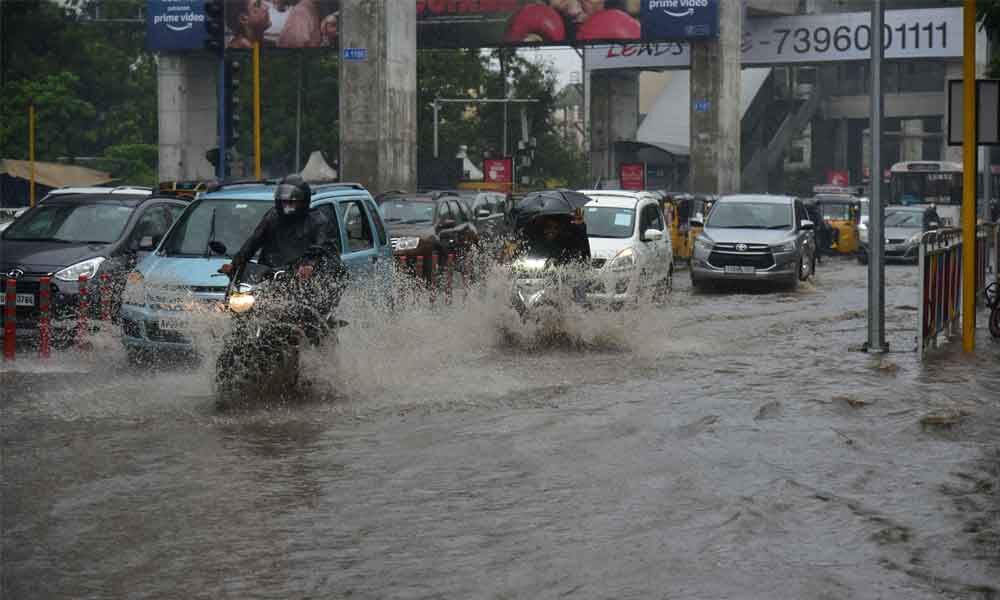 Hyderabad: Incessant rain hits city