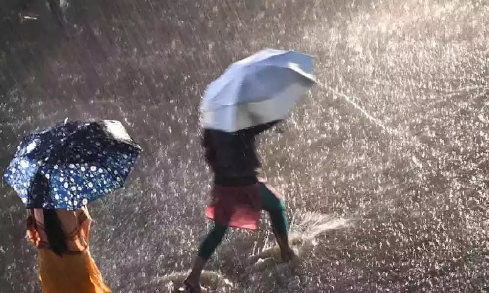 Heavy rains forecasted in 5 districts of Andhra Pradesh for next two days