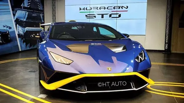 Lamborghini Huracon STO