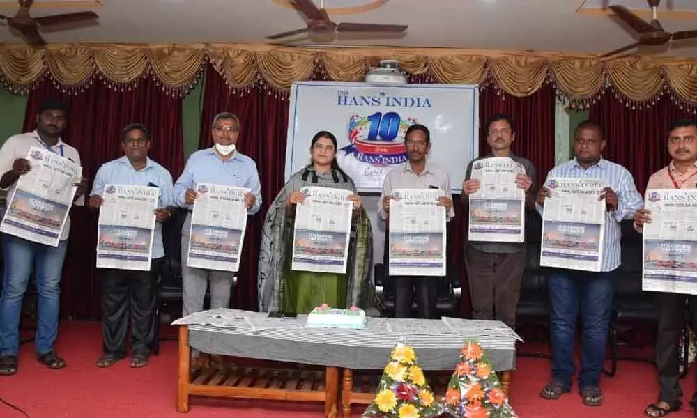 Joint Collector G Rajakumari and others at the 10th anniversary celebrations of ‘The Hans India’ in Kakinada on Friday