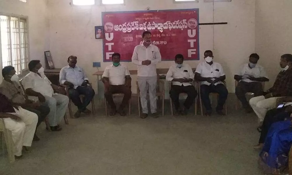 UTF Chittoor district president K Muthyala Reddy addressing the FAPTO leaders meeting in Tirupati on Tuesday