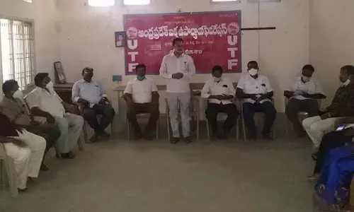 UTF Chittoor district president K Muthyala Reddy addressing the FAPTO leaders meeting in Tirupati on Tuesday