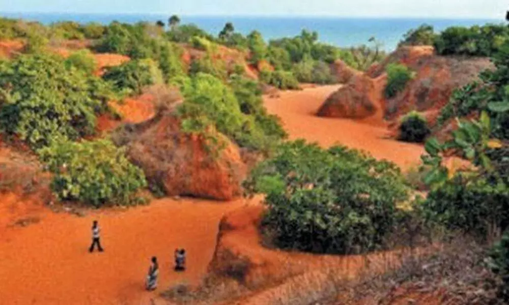 Red sand dunes in Bheemili