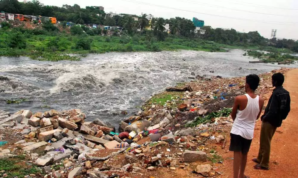 Hyderabad: Red alert along Musi