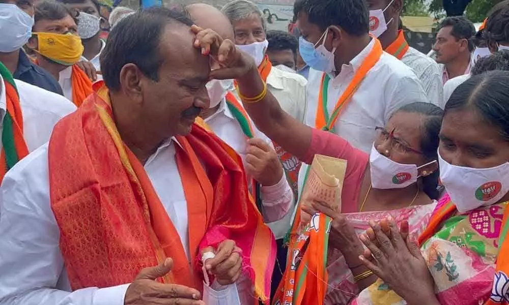 Eatala Rajender hits out at KCR