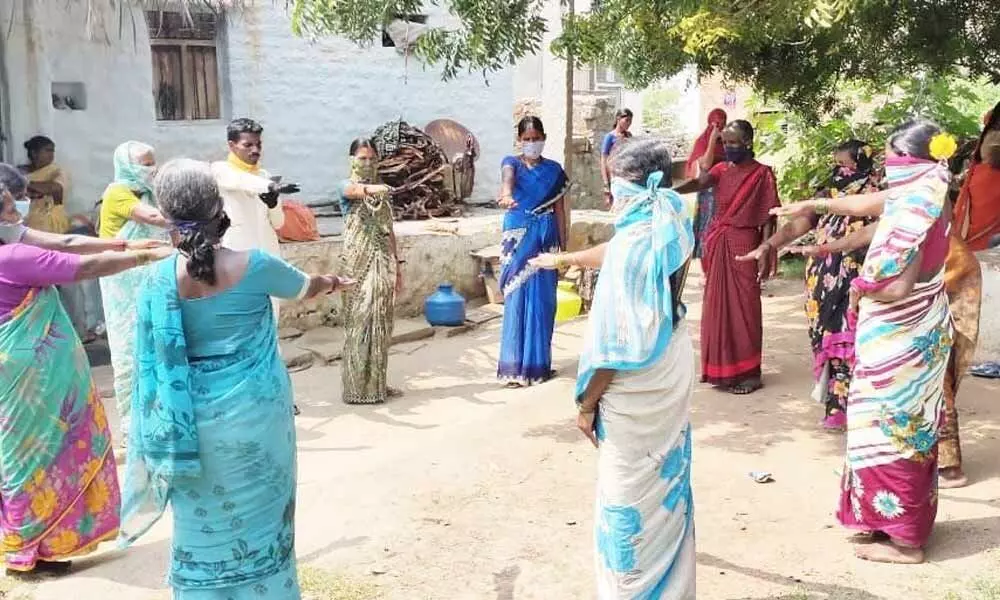 Organising women village force