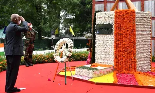 President Ram Nath Kovind, who visited the Dagger War Memorial in Jammu and Kashmir