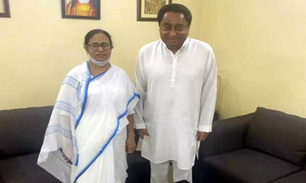 West Bengal Chief Minister Mamata Banerjee and Congress leader Kamal Nath