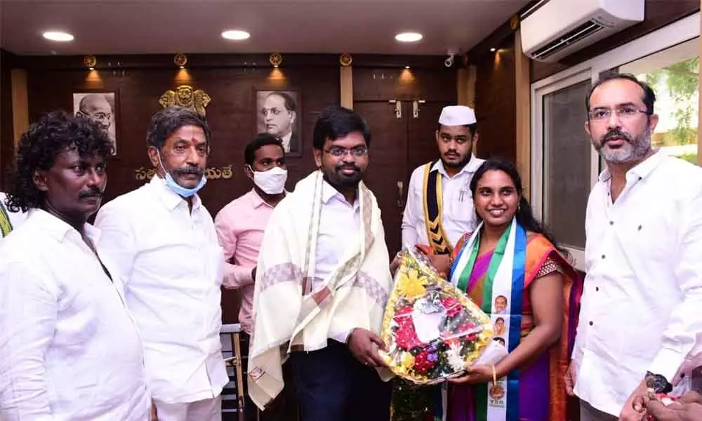 Nayakallu Aruna unanimously elected Kurnool 2nd Deputy Mayor