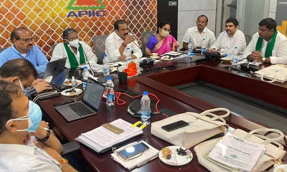 Agriculture Minister K Kannababu addressing a workshop at the APIIC Bhavan in Mangalagiri on Friday