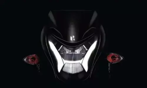 Hero Glamour XTEC will get Bluetooth connectivity with turn-by-turn navigation.