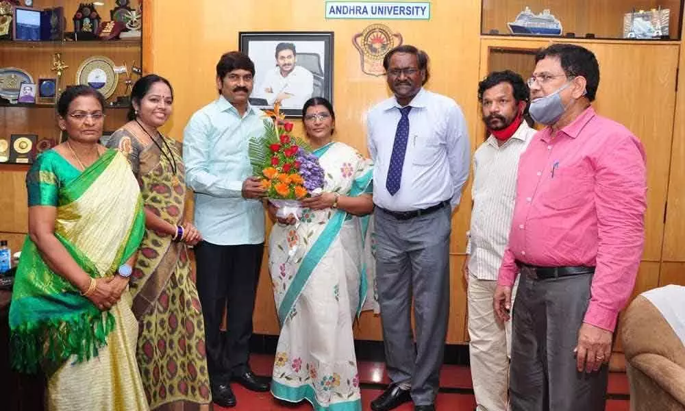 Chairperson of Andhra Pradesh Telugu and Sanskrit Akademi Nandamuri Lakshmi Parvathi visits AU on Monday