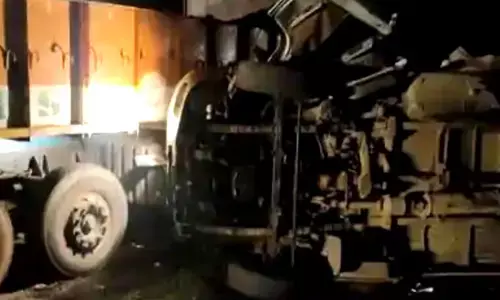 Eight people dead as a lorry and tempo vehicle collided in Nellore