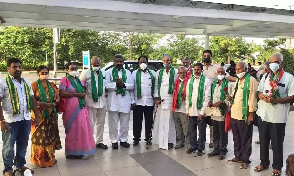 Farmers’ leaders at the Gannavaram Airport, Vijayawada on Tuesday