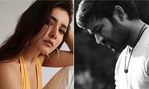 Raashii Khanna and Dhanush