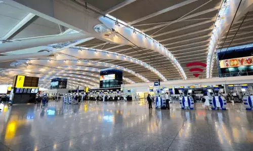 Heathrow Airport Shuts Down After Fire Causes Power Outage