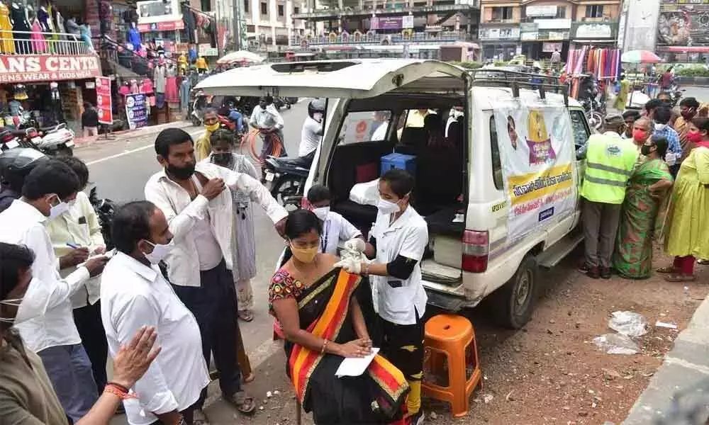 Telangana government decided to launch 70 mobile units today to provide vaccine for the public ( File Pic)