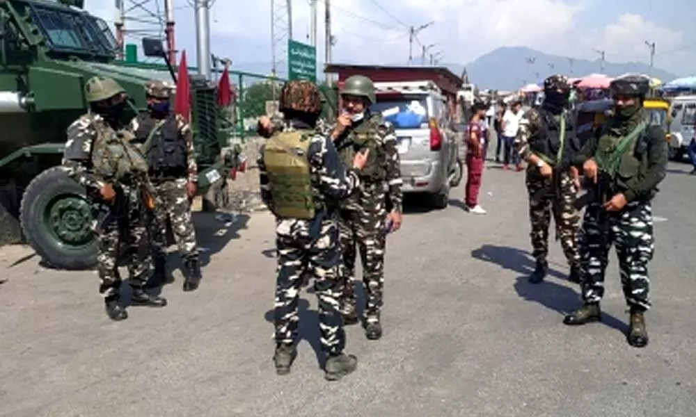 Srinagar grenade attack
