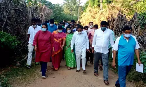 GVMV officials visits 68th ward in Visakhapatnam