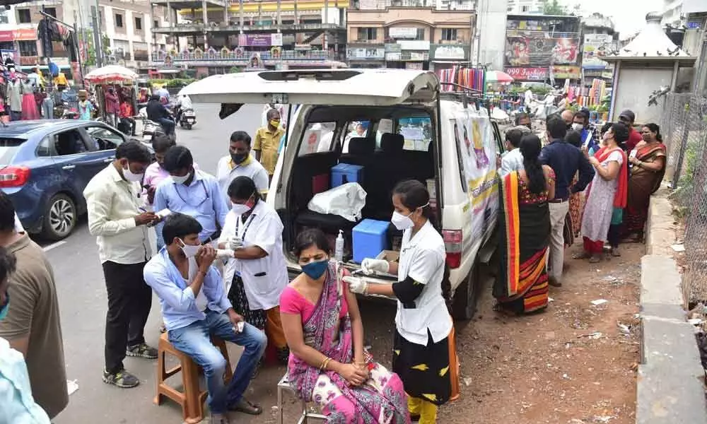 GHMC to launch 25 more mobile vaccination vans