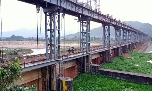 Reducing water levels in River Vamsadhara worry farmers