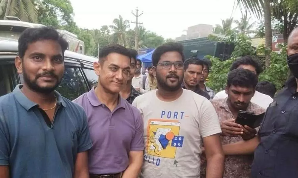 Konaseema people jostle for a selfie with Aamir Khan