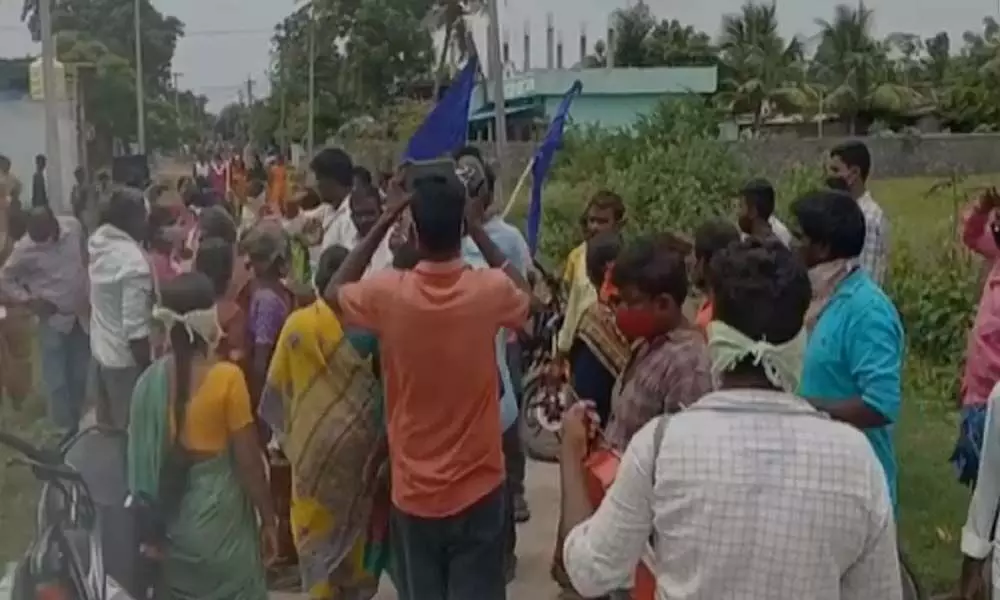 Protests over Dalit Bandhu Scheme in Karimnagar