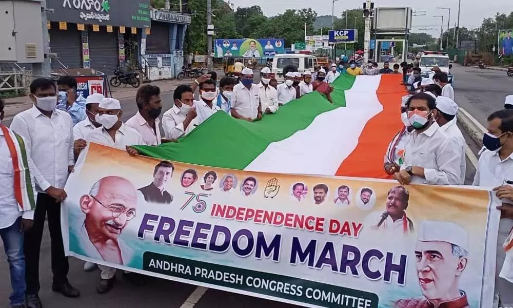 Congress leaders taking out Freedom March in Vijayawada on Sunday