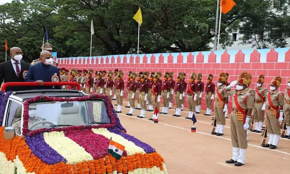 TTD EO Dr  K S Jawahar Reddy receives guard  of honour from security and vigilance personnel as part of Independence Day celebrations at TTD Administrative Building in  Tirupati on Sunday