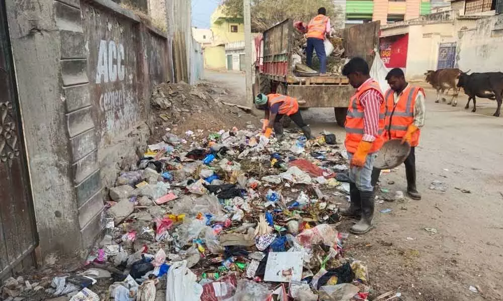 Dump yard issue dogs Jalpally Municipality