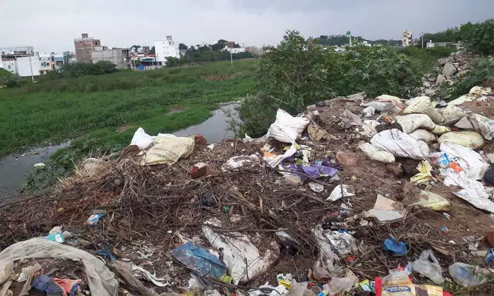 Mir Alam Lake stares at fresh encroachment