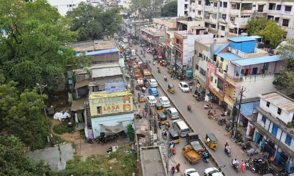 Narrow roads a nightmare for Goshamahal dwellers