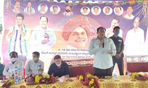Chirala MLA Karanam Balarama Krishnamurthy speaking at Ramapuram on Wednesday