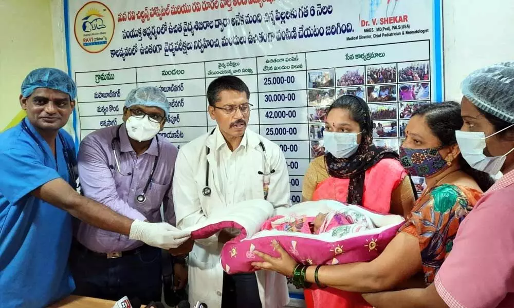 A newly born baby with less than one kilogram weight was successfully treated and saved by a team of doctors at Ravi Children’s hospital in Mahabubnagar