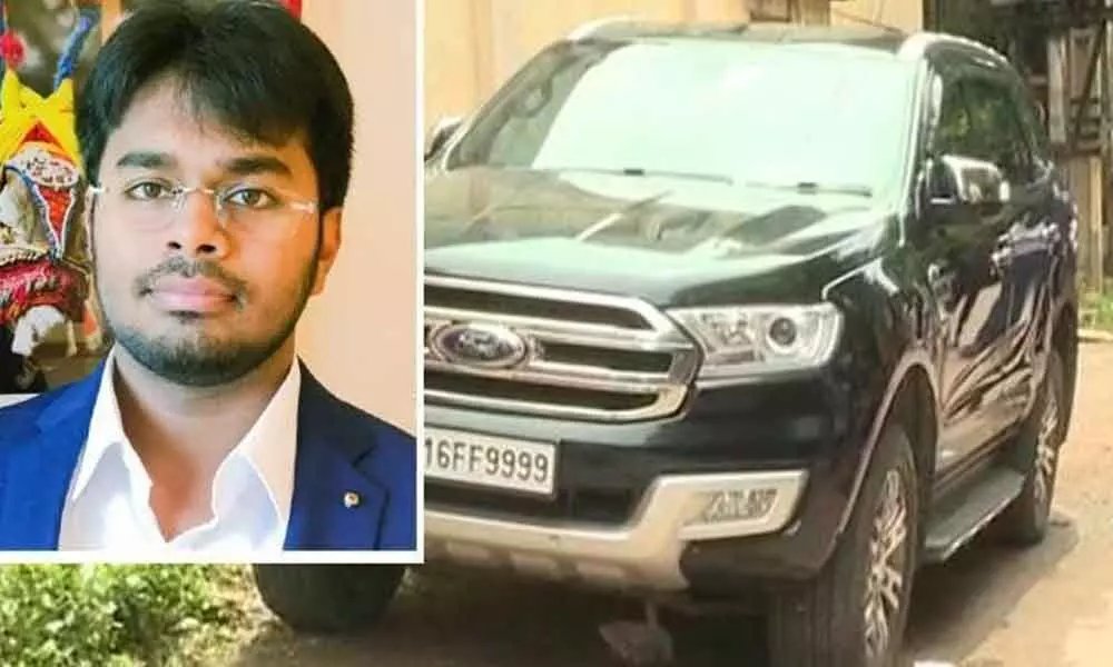 The car in which businessman Rahul (inset) was found murdered on Thursday