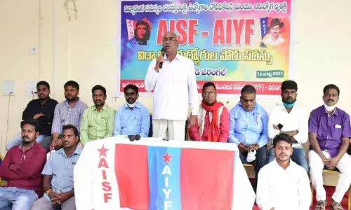 CPI State secretary Chada Venkat Reddy speaking at a meeting jointly organised by the AISF and AIYF in Warangal on Thursday