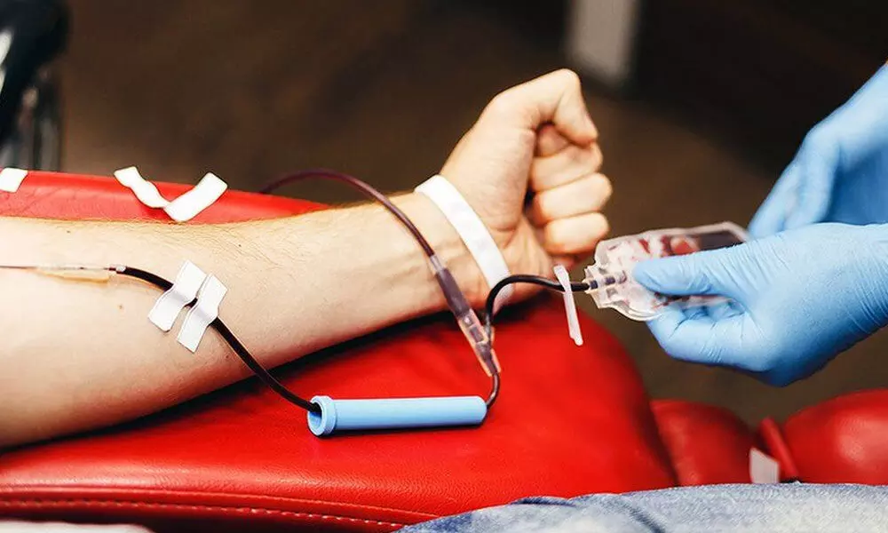 Blood donation drive held on Rajiv Gandhi’s birth anniversary